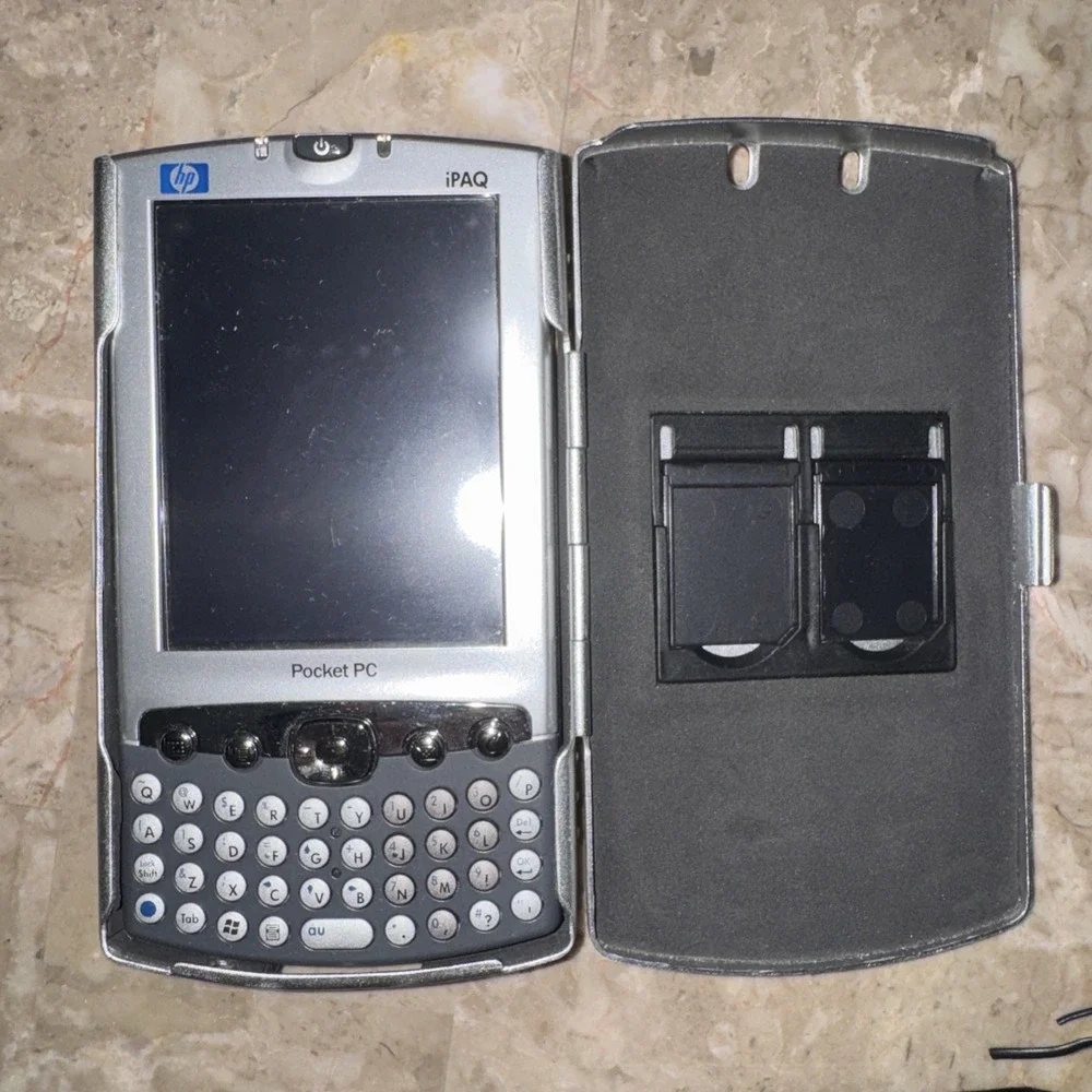 Vintage HP iPAQ H4355 Pocket PC – Windows Mobile 2003 – Tested –  W/Pen / Case